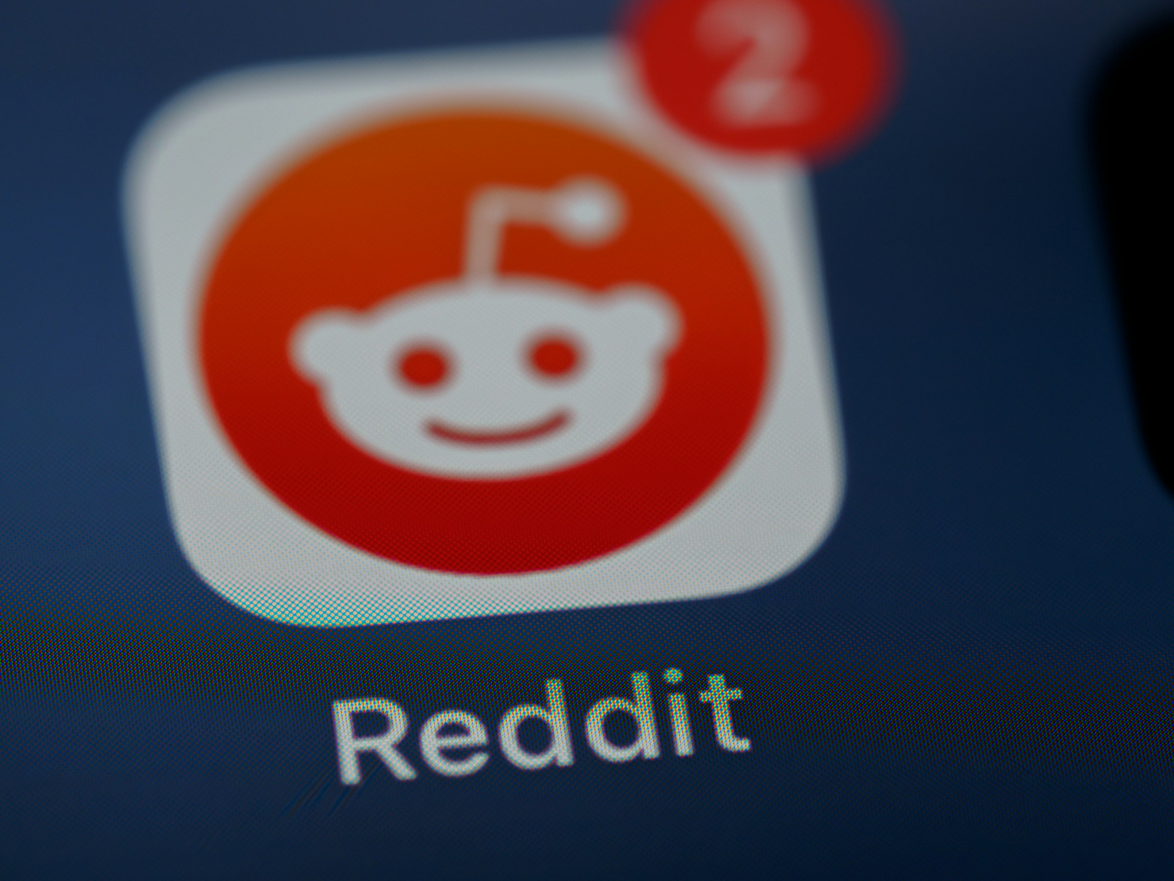 The Growing Influence of Reddit in Google Search